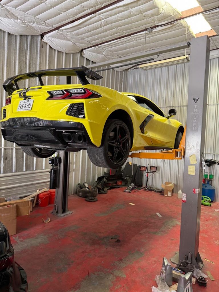 Deluxe-Auto-Repair-google-photo