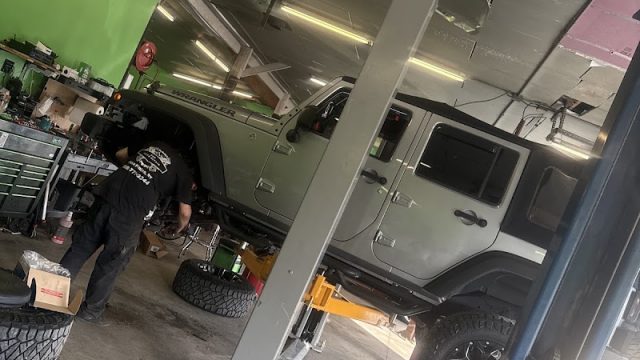E-C-R-Automotive-google-photo