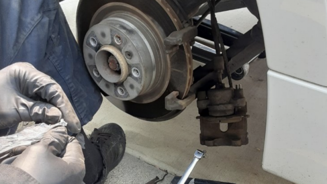 Eagen-Automotive-Mobile-Mechanic-google-photo