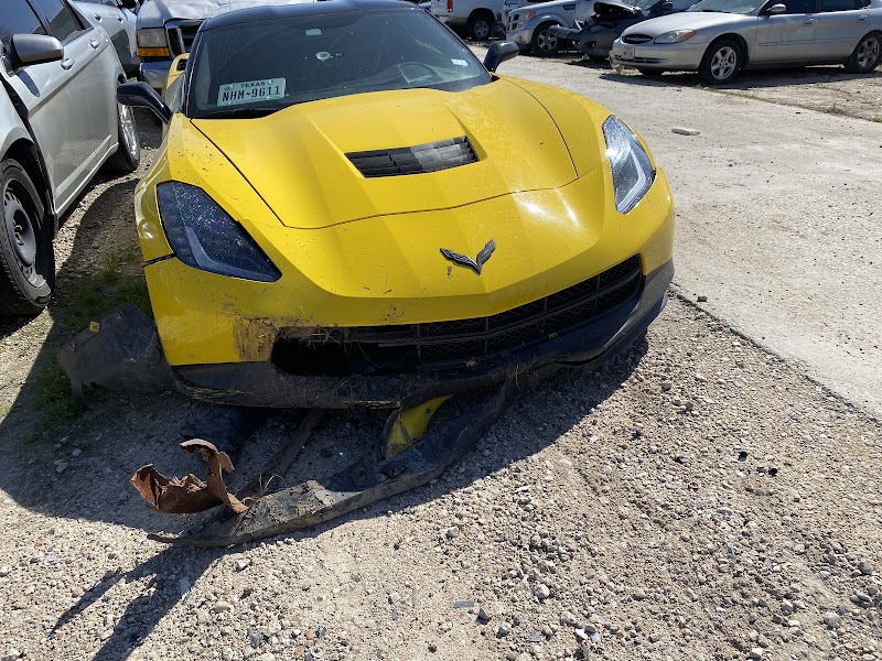 Frank’s Collision Repair – Crosby