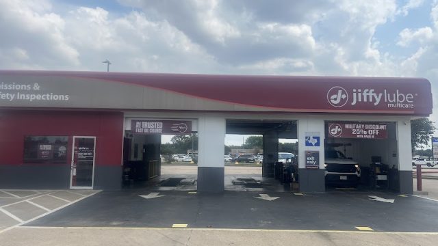 Jiffy-Lube-google-photo-10