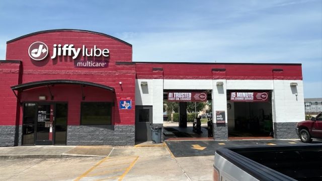 Jiffy-Lube-google-photo-24