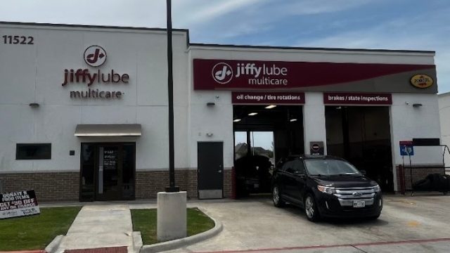 Jiffy-Lube-google-photo-29