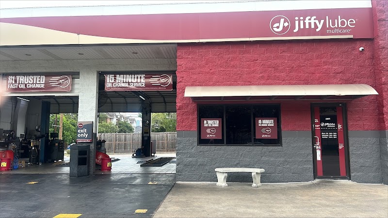 Jiffy-Lube-google-photo-36