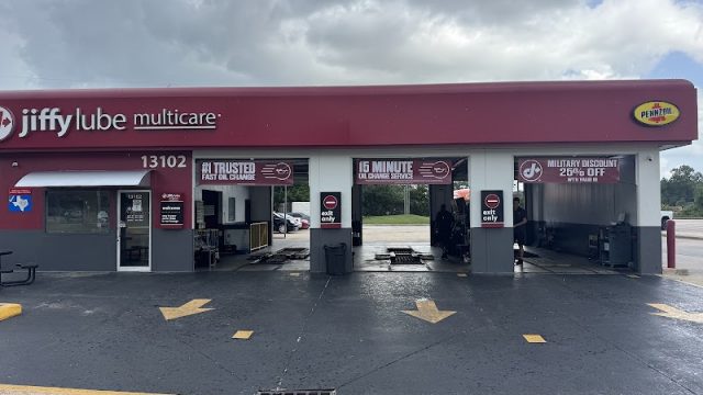 Jiffy-Lube-google-photo-5