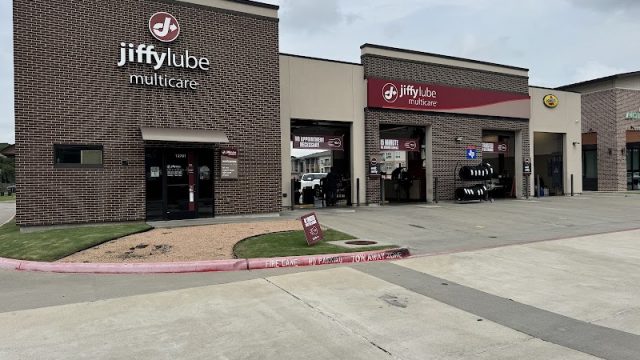 Jiffy-Lube-google-photo-8