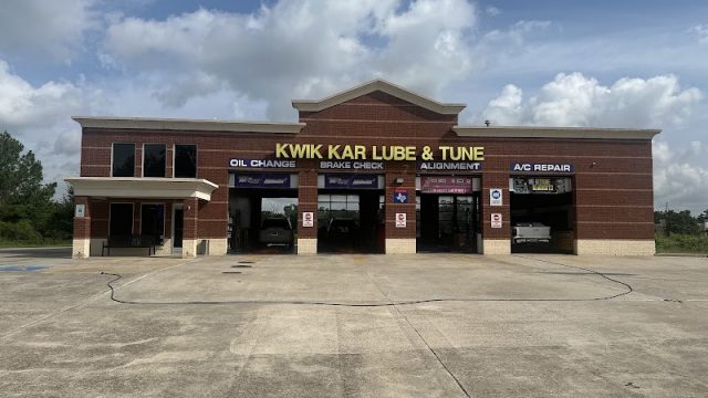 Kwik-Kar-at-Champions-google-photo-1