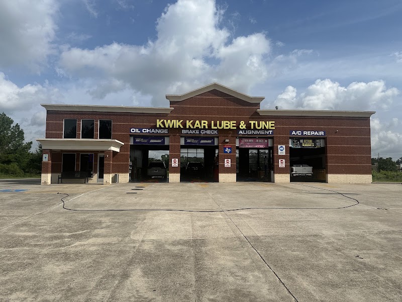 Kwik Kar at Champions