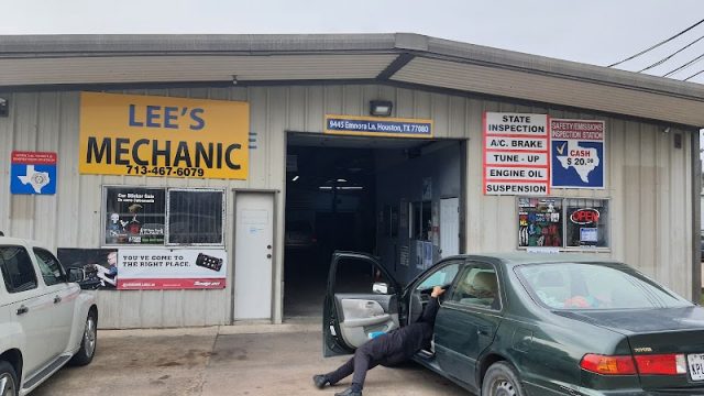 Lee-8217-s-Mechanic-google-photo