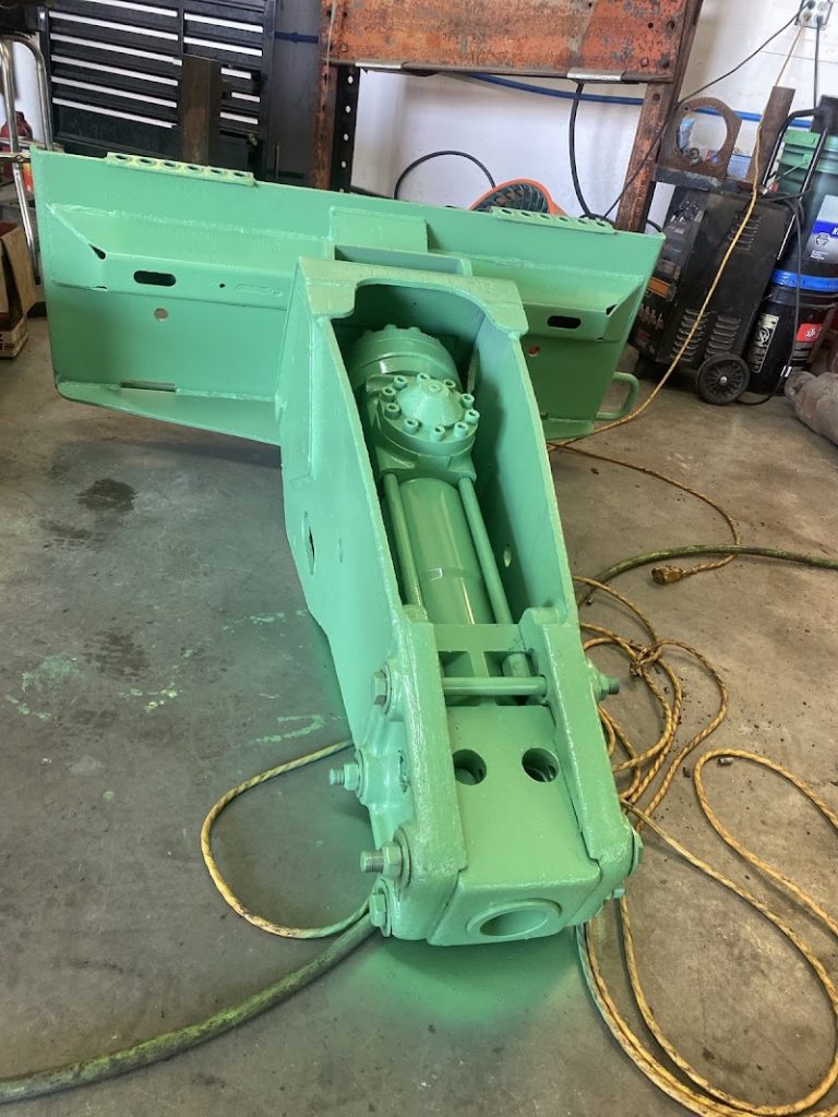 Lonestar-Gear-038-Hydraulic-Cylinder-Repair-google-photo