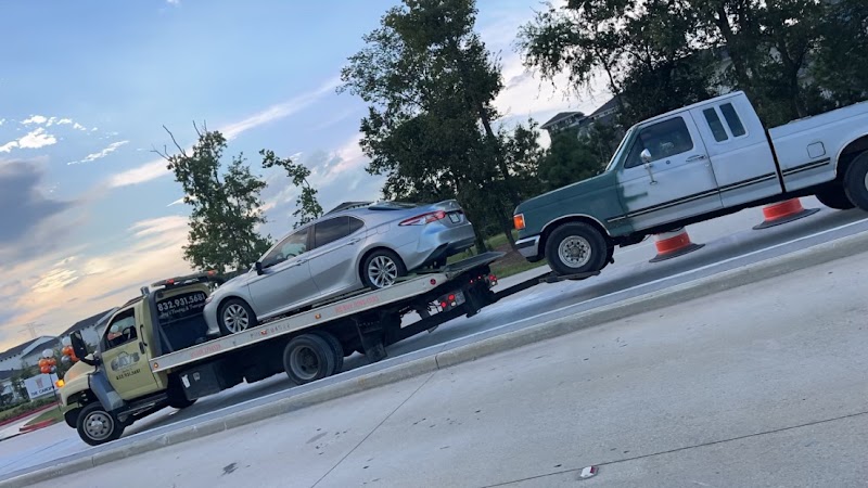 Lopez-Automotive-and-Towing-google-photo