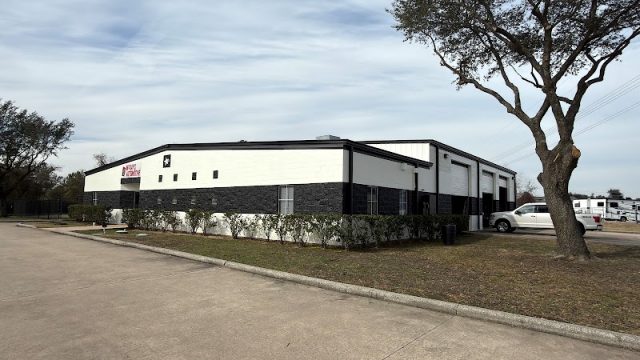 McKay-8217-s-Automotive-google-photo