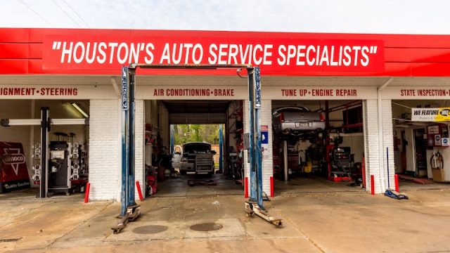 Memorial-Conoco-Car-Care-google-photo