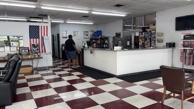 Nolan-8217-s-Automotive-google-photo