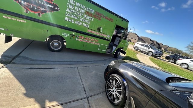 On-The-Go-Mobile-Tire-Shop-google-photo