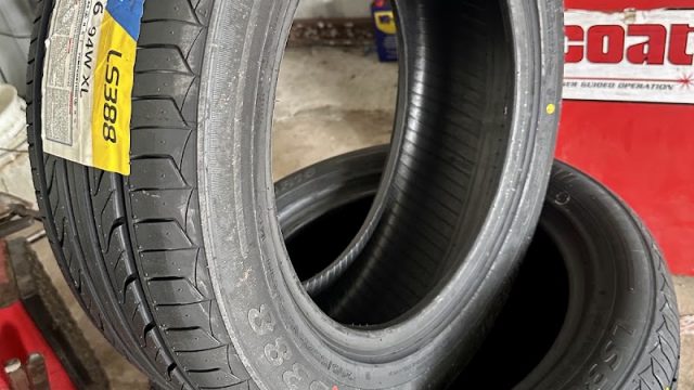 Ronnie-s-Tire-Service-google-photo-1