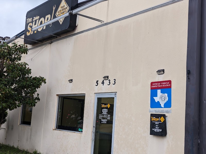 Slam-8217-d-Custom-Garage-google-photo