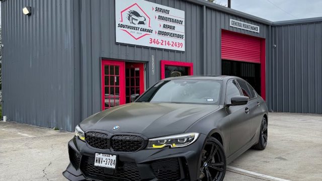 Southwest-Garage-google-photo