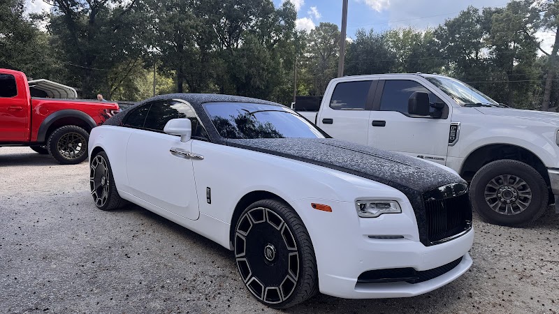 Team-IK-Autoworks-google-photo