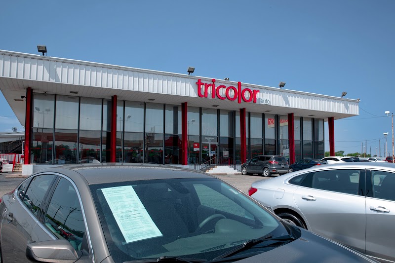 Tricolor-Auto-8211-Gulf-Fwy-038-Woodridge-google-photo