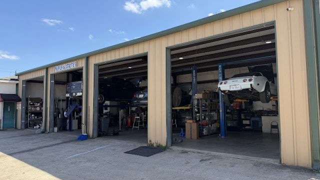 Turtlewood-Mechanic-Shop-google-photo