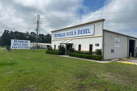 Ultimate-Auto-Care-google-photo