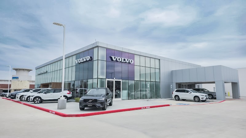 Volvo Cars Southwest Houston – Exterior Building
