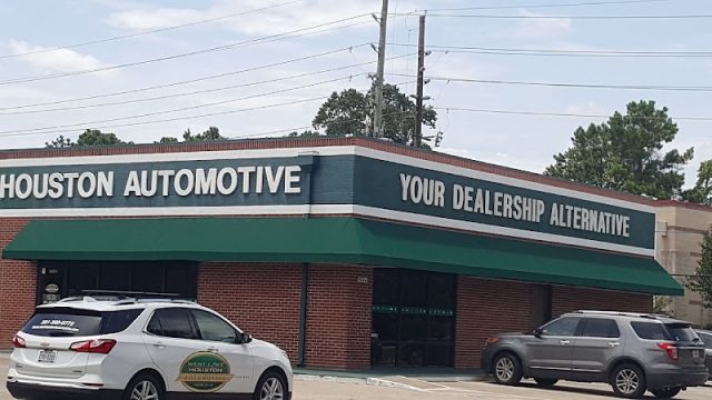 West-Lake-Houston-Automotive-google-photo
